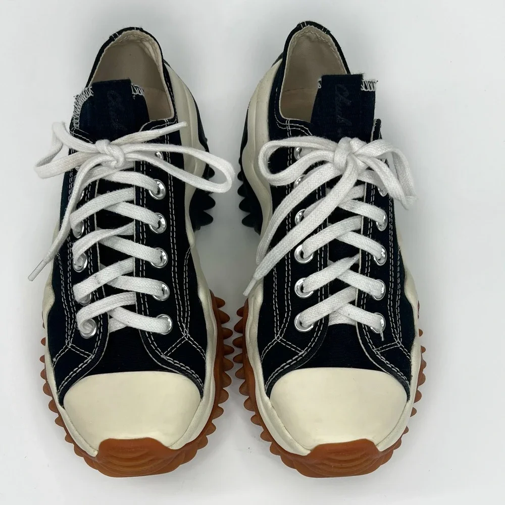 CONVERSE Run Star Motion Platform Sneakers Black and White M: 6 W: 7.5: